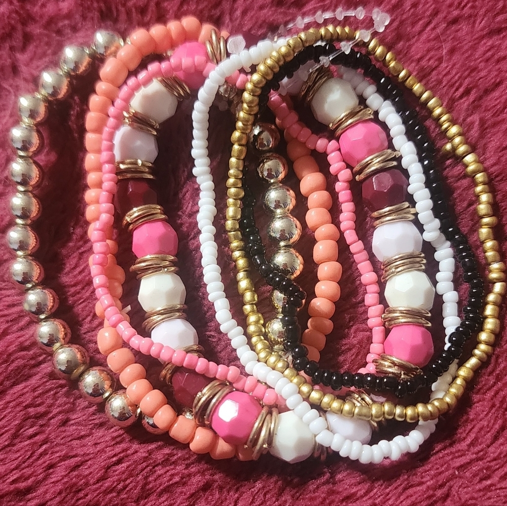 New Stackable Beaded Bracelet Set